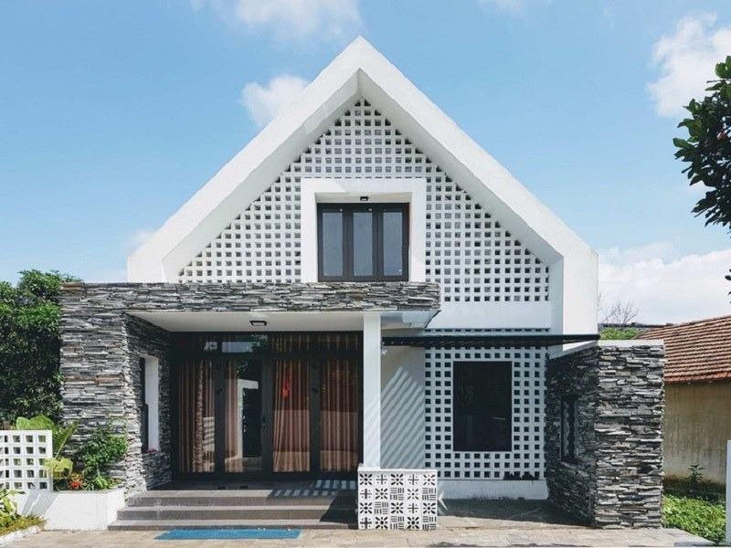 Thiết kế nhà Phan Thiết, Xây nhà trọn gói Phan Thiết, Thi công nhà trọn gói Phan Thiết, Thiết kế Thi công nội thất Phan Thiết Bình Thuận, Công ty Xây dựng Bình Thuận, Thiết kế nhà Bình Thuận, Xây nhà trọn gói Bình Thuận. Xây nhà cấp 4 sân vườn đẹp